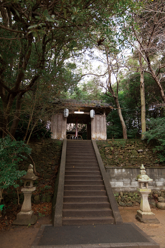 逆川神社